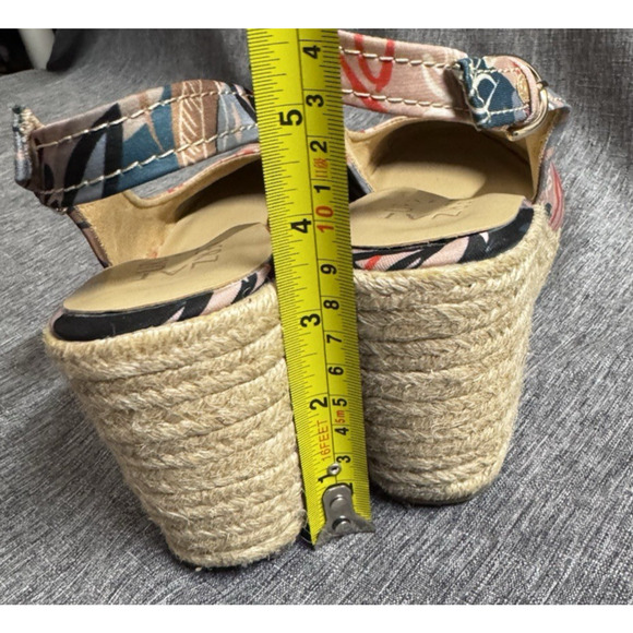 Naturalizer Women's Pearl Contour Plus Slingback Pump Heels Tan Multi Size 9.5M - Picture 5 of 8